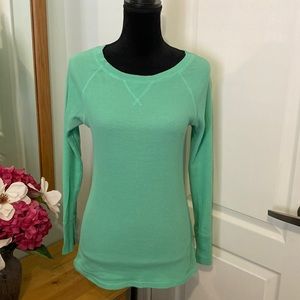 Old Navy Thermal shirt
